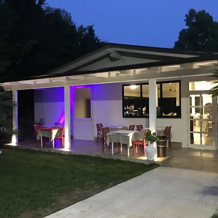L'isola Dei Sapori Boutique Restaurant Hotel 4*